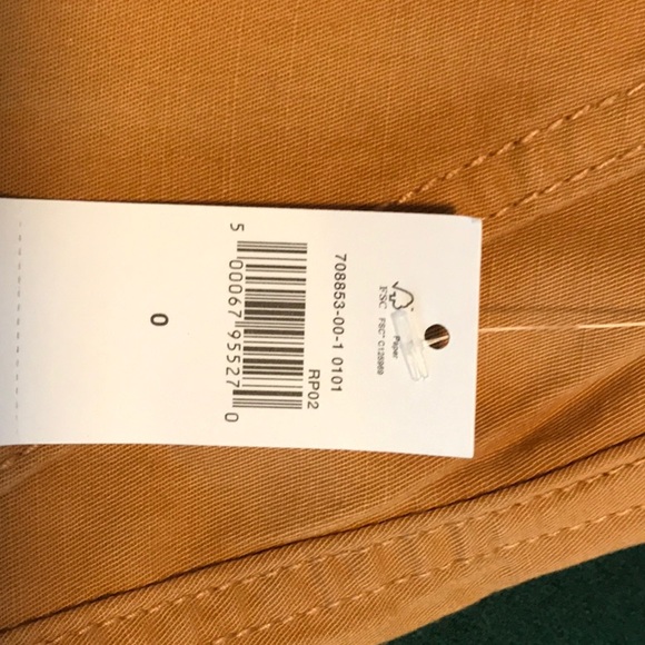 Gap shorts. New, never worn. - Picture 4 of 4